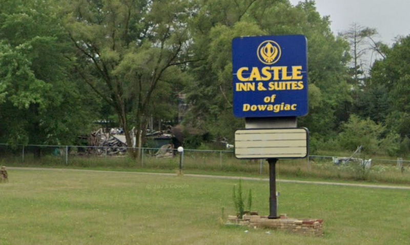 Castle Inn (Skyline Motel) - Web Listing